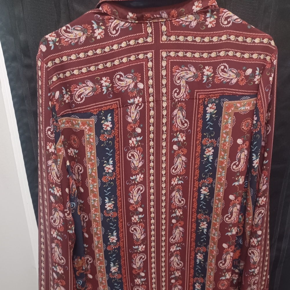 Multi color long sleeve dress shirt